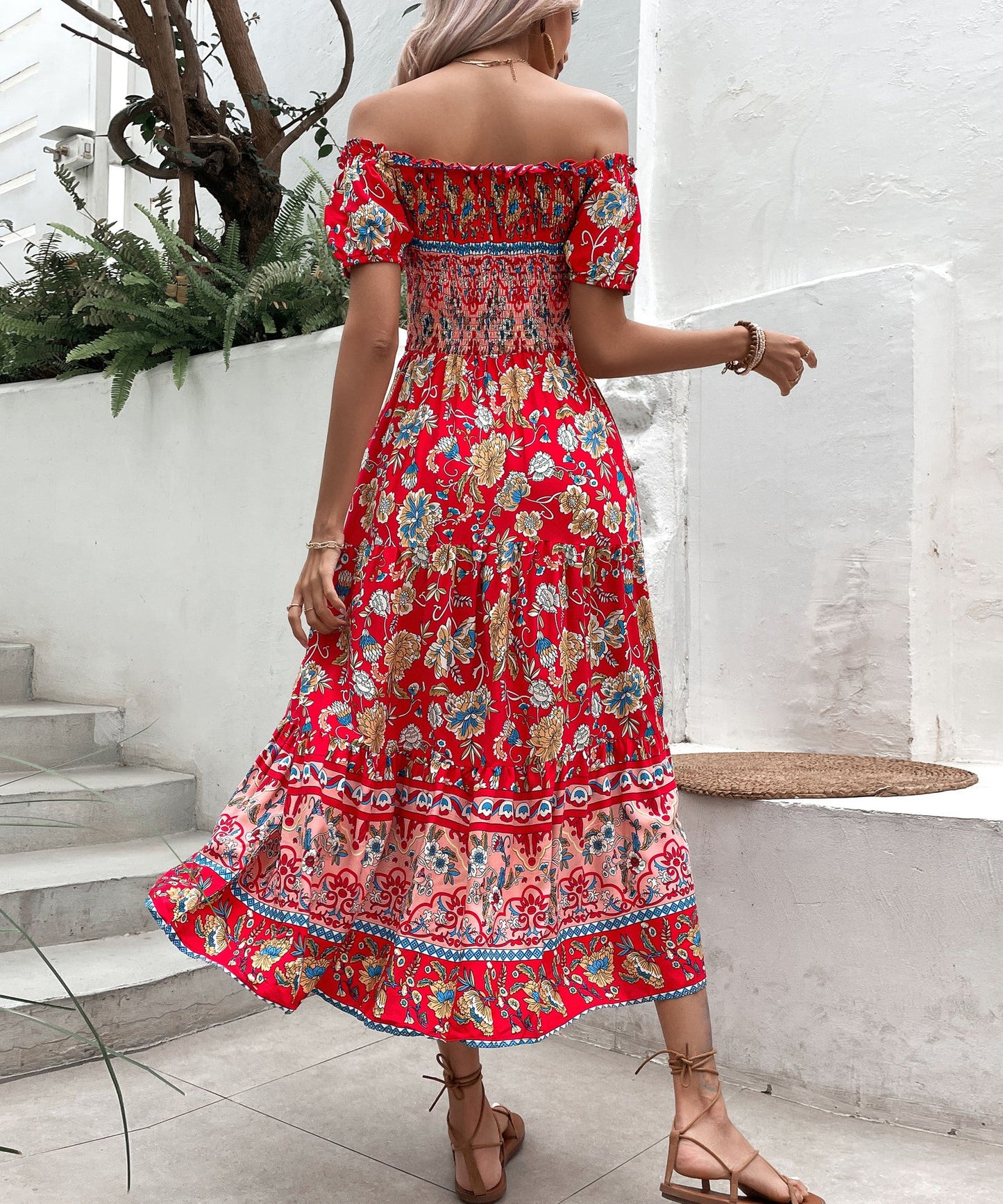 Robe midi bohème fleurie Amelie Morin à épaules dénudées