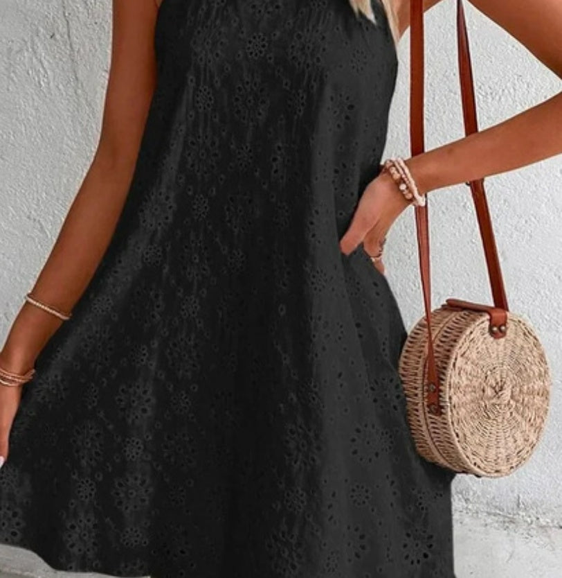 Robe sans manches en dentelle chic Amélie Morin