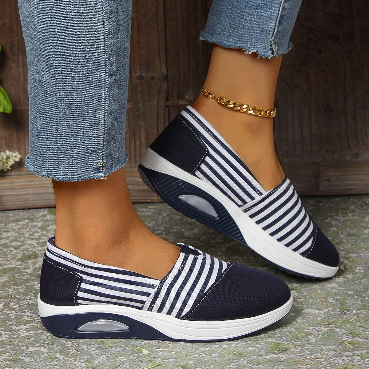 Chaussures rayées légères à enfiler Amelie Morin pour femmes
