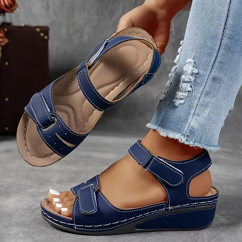 Sandales compensées confortables Amelie Morin à brides Perfect-Fit