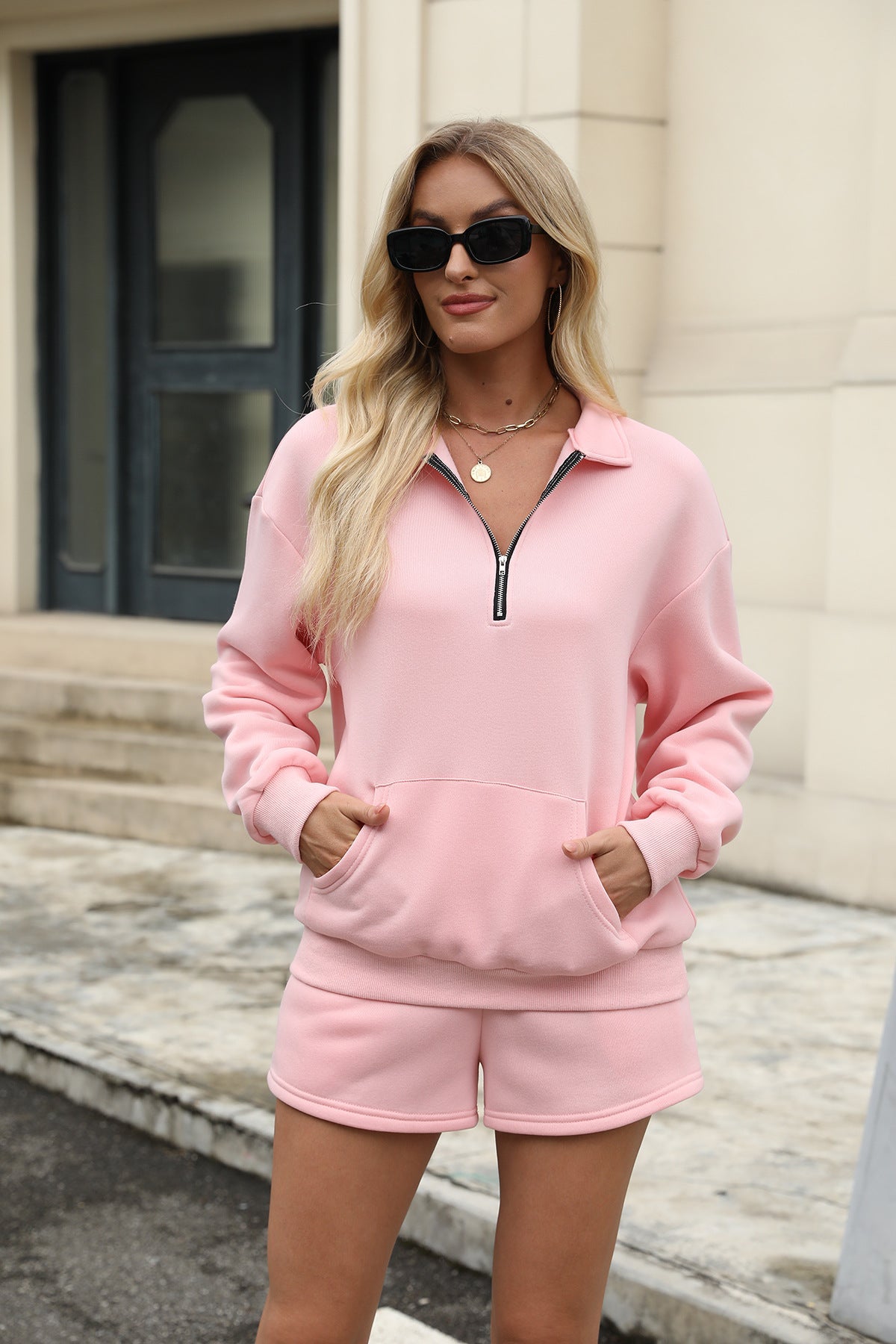 Ensemble sweat-shirt zippé tendance par Amélie Morin