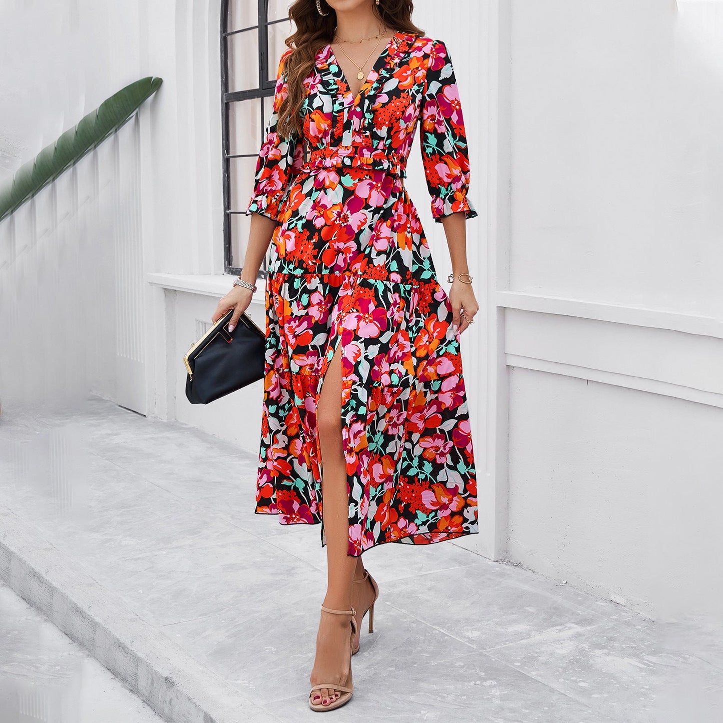 Robe midi de vacances Amelie Morin à imprimé floral chic