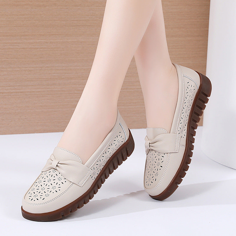 Elegant Comfort Elizabeth Ainsley Flat Leather Loafers