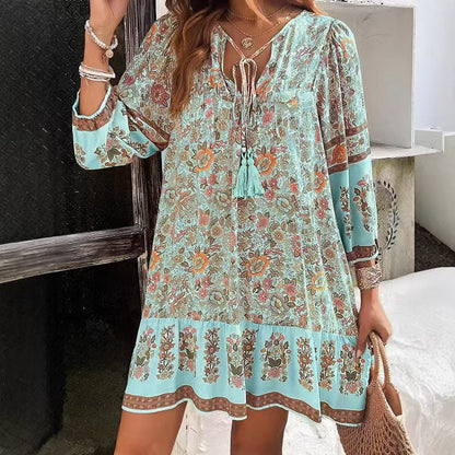 Robe midi bohème à fleurs Amelie Morin à col en V
