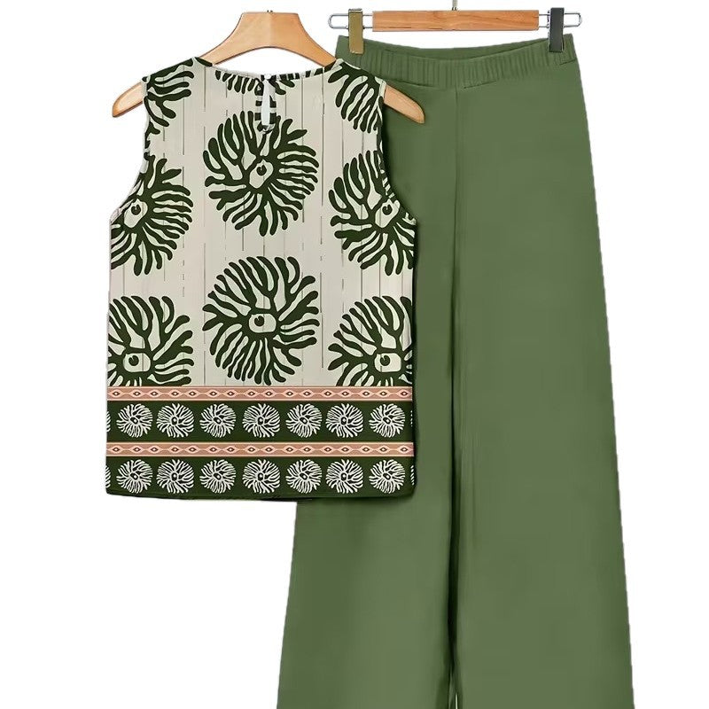 Ensemble deux pièces imprimé tendance pour femme : débardeur asymétrique sans manches et pantalon.