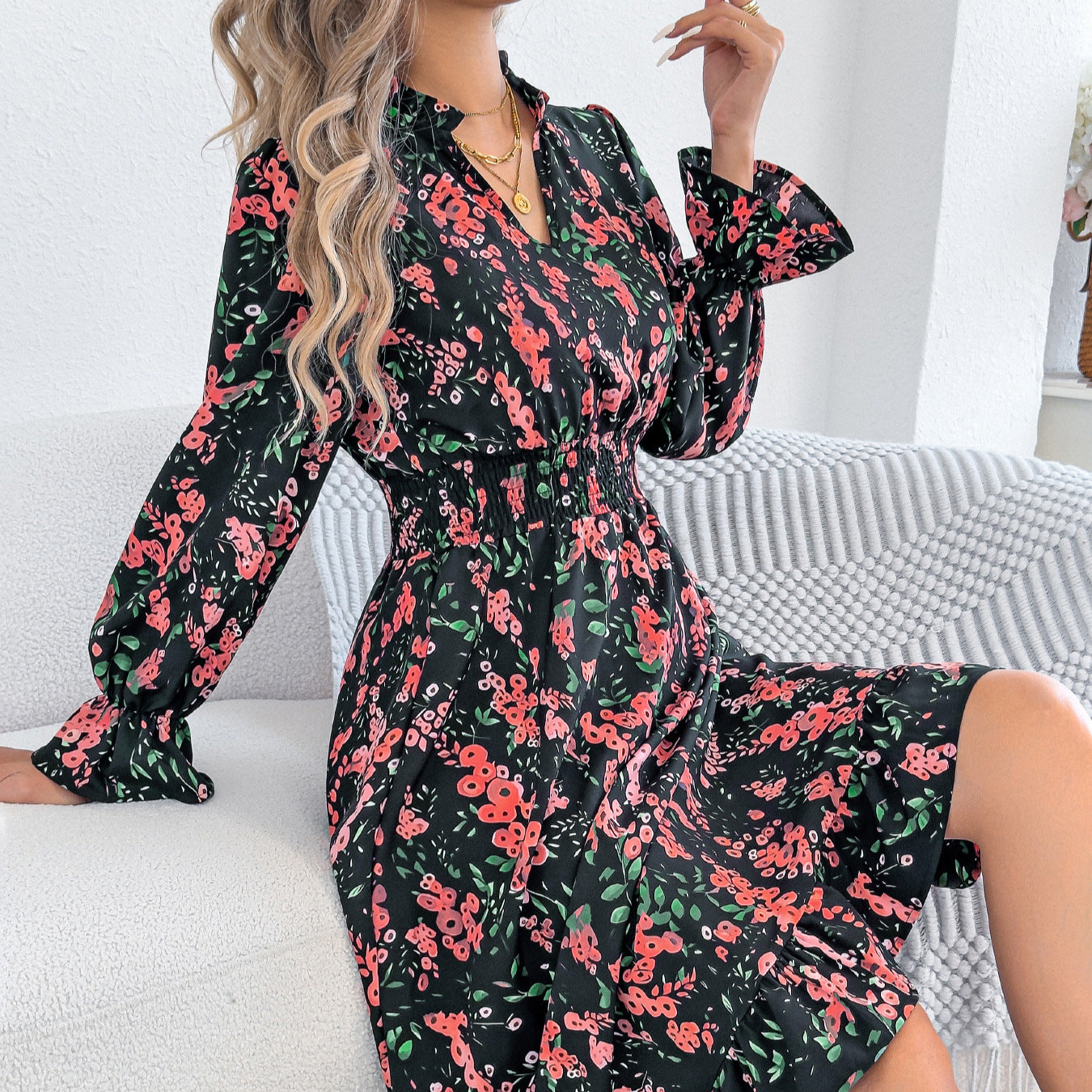 Robe midi Amélie Morin à manches cloche fleuries